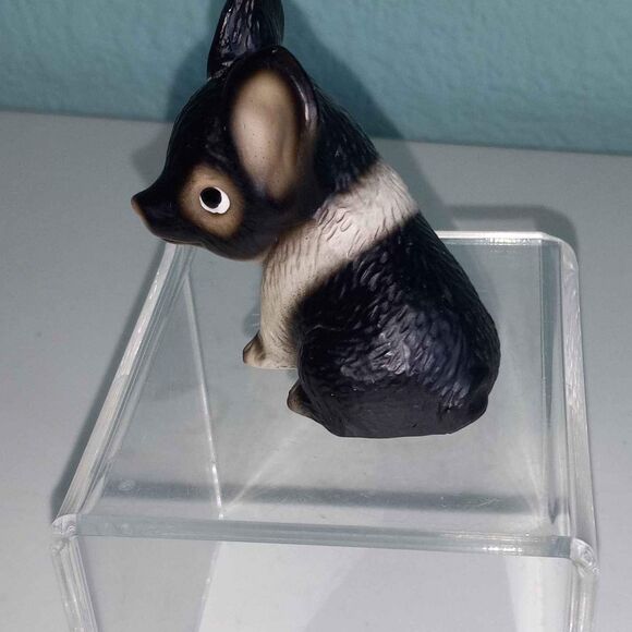 Tiny hand painted Pig - Picture 2 of 8